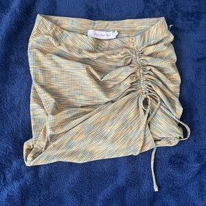 Lisa Says Gah Yellow Ruched Mini Skirt